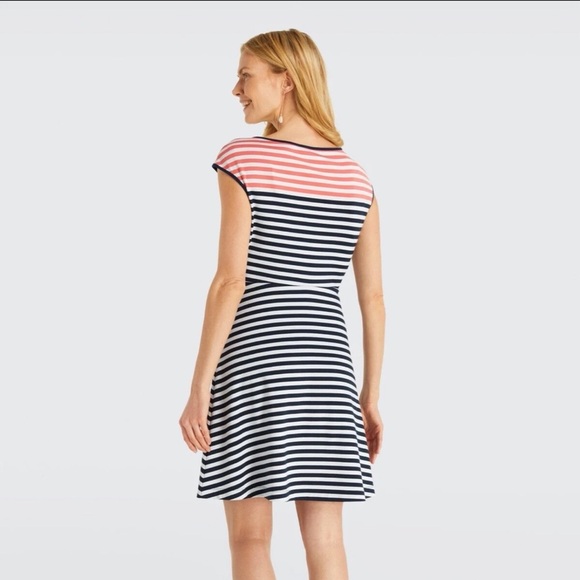 Draper James Ponte Knit A-line Dress Size Medium - Picture 2 of 10